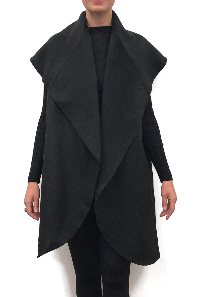 Love Token Stingray Collar Cape